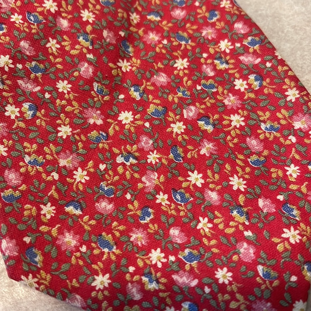 Used tie - Picture 2 of 10